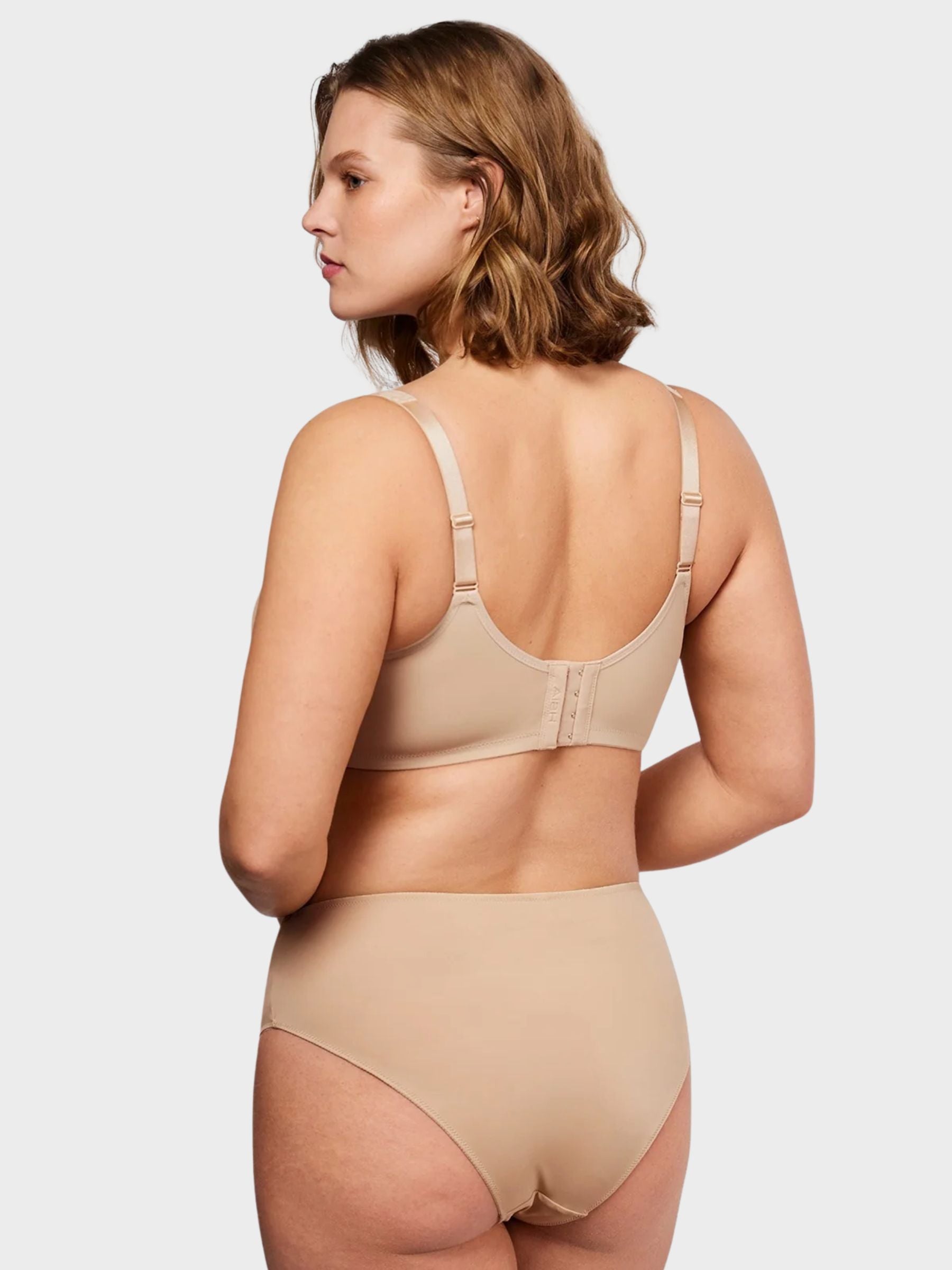 Cool Comfort Minimizer Bra
