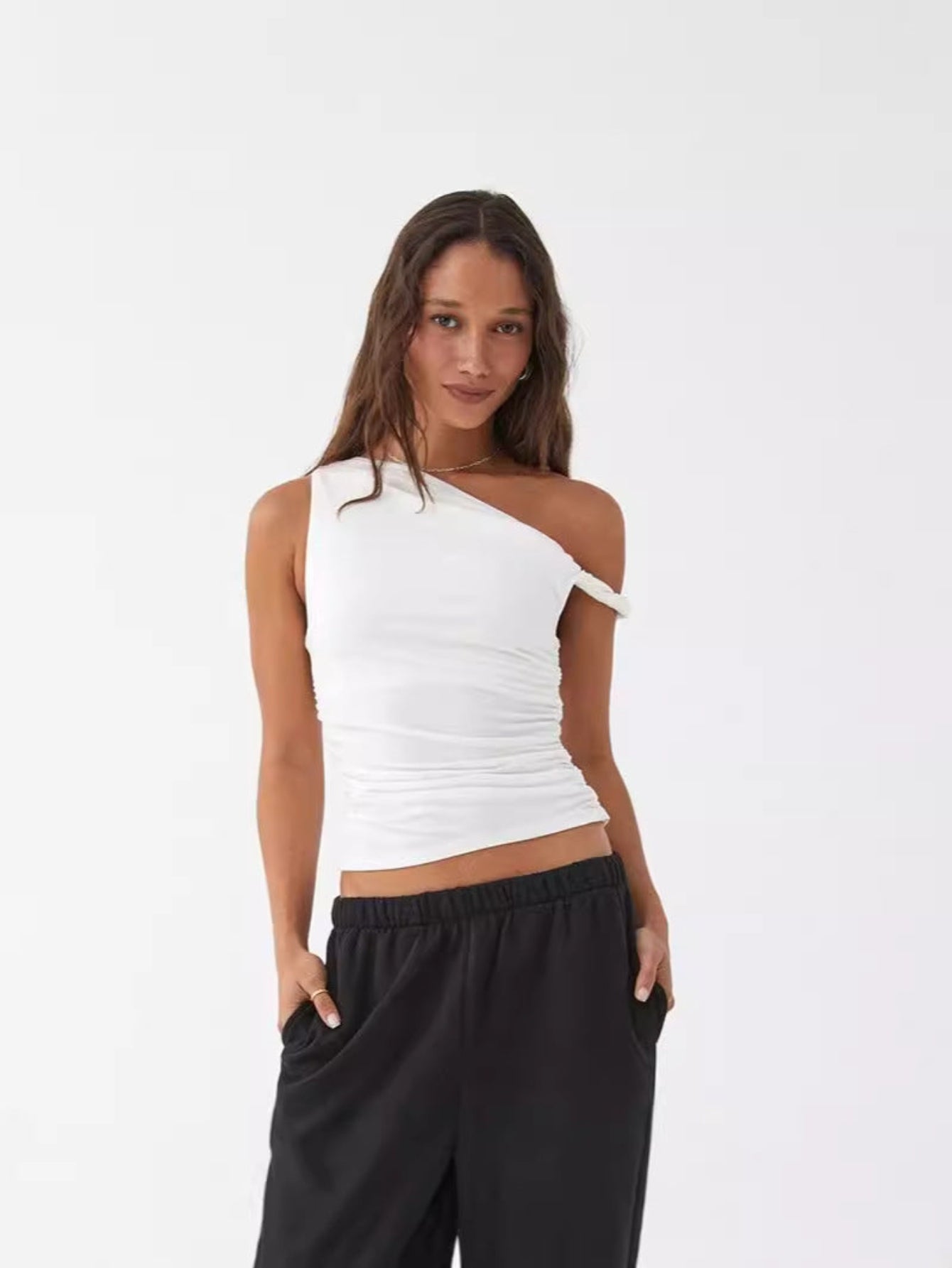 Cleo - Off-the-shoulder twist top