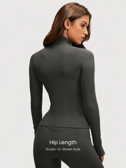 Featherfit™ Fitted Line Performance Jacket