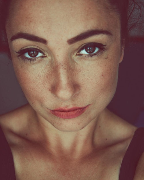 files/retrato-de-mulher-em-close-up_1048944-21204834.jpg